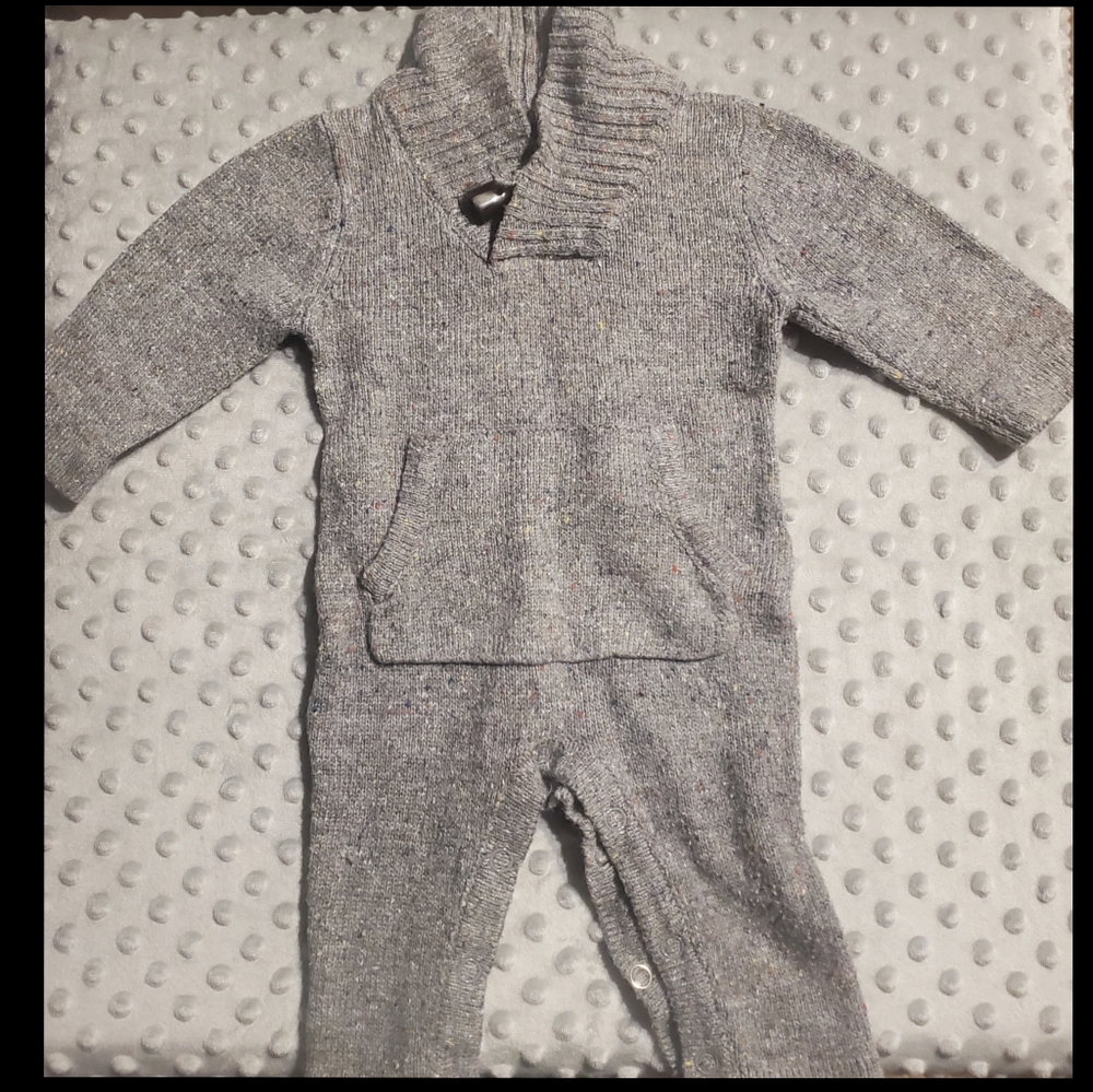 Cute one piece outfit 0-3M